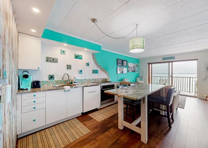 Pintail Point Apartment *