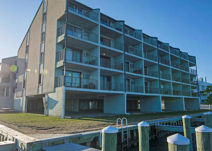 Pintail Point Apartment